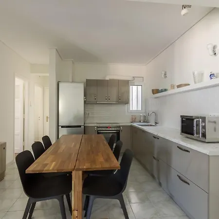 Breathtaking Acropolis View From An Elegant 3br Apt *